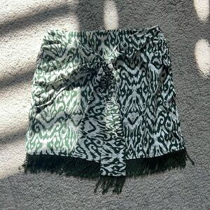 Zara ikat skirt sz Small
